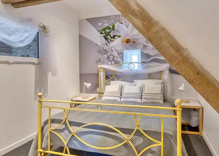 Ferienhaus 5 Bedroom Awesome In Villedieu-les-poeles Villedieu-les-Poëles